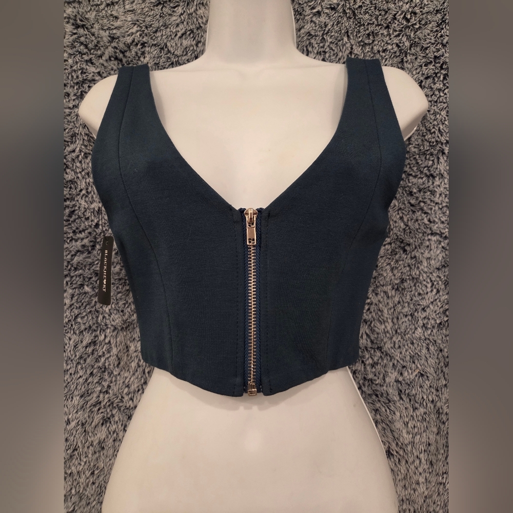 NWT Blackheart Deep Green Zippered Crop Top